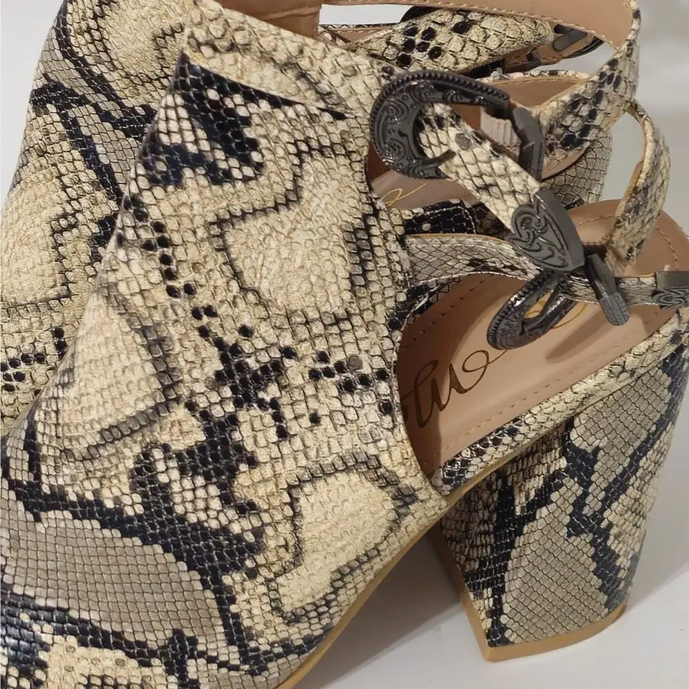 So Me Snake Skin Block Heel Size 8.5 Elias Western Buckl block Heel